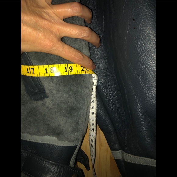 Winter jacket - Picture 7 of 9